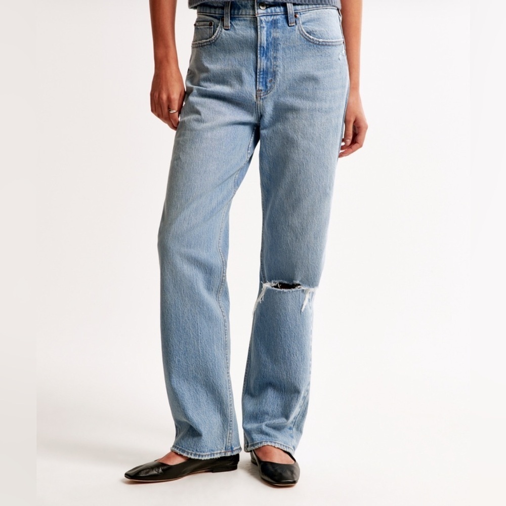 Abercrombie & Fitch Vintage Straight High Rise